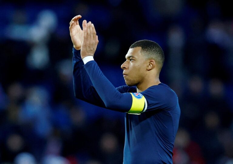 Kylian Mbappé’s role as France captain up in the air – Yahoo Sports