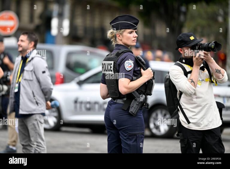 French police arrest man suspected of fire attack on synagogue – Al Jazeera