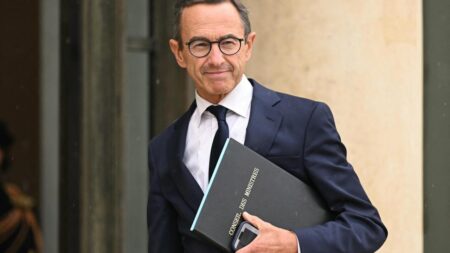 France’s interior minister vows to introduce new immigration ‘rules’ after student murder – RFI
