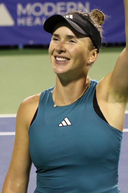 April Shot of the Month: Svitolina strikes at the right time to win Rouen – WTA Tennis