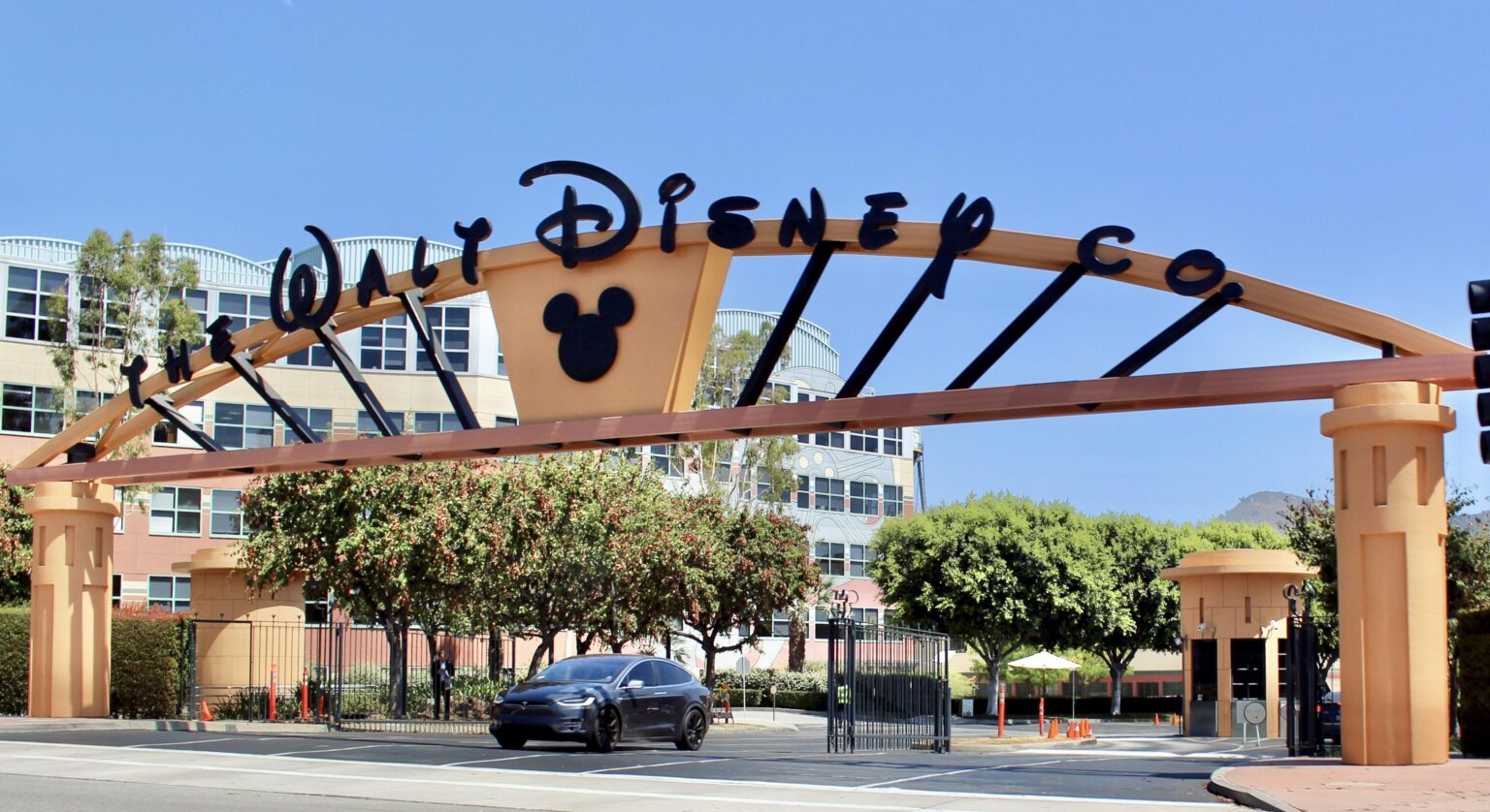 The Walt Disney Company, Orange Bring Premium TV Entertainment to France – The Fast Mode
