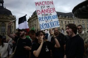 French left demonstrates in support of Gaza-bound aid boat – RFI