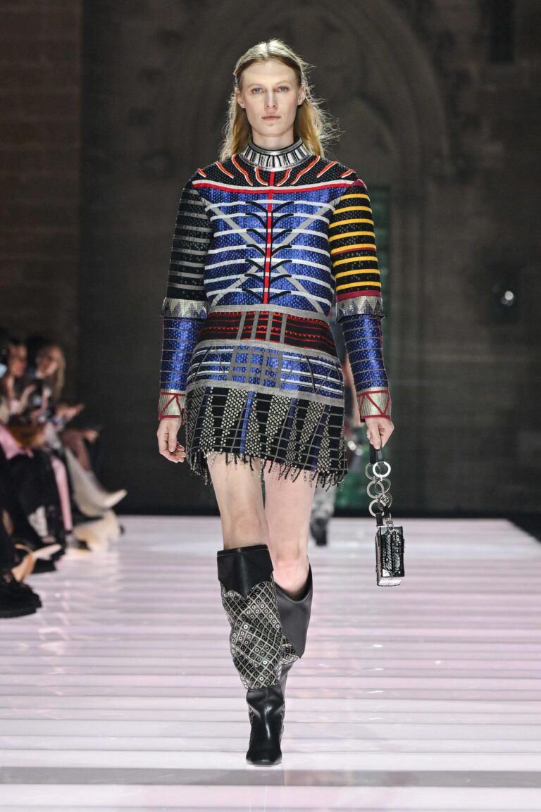 Watch The Louis Vuitton Cruise 2026 Show In Avignon Live – Grazia Singapore
