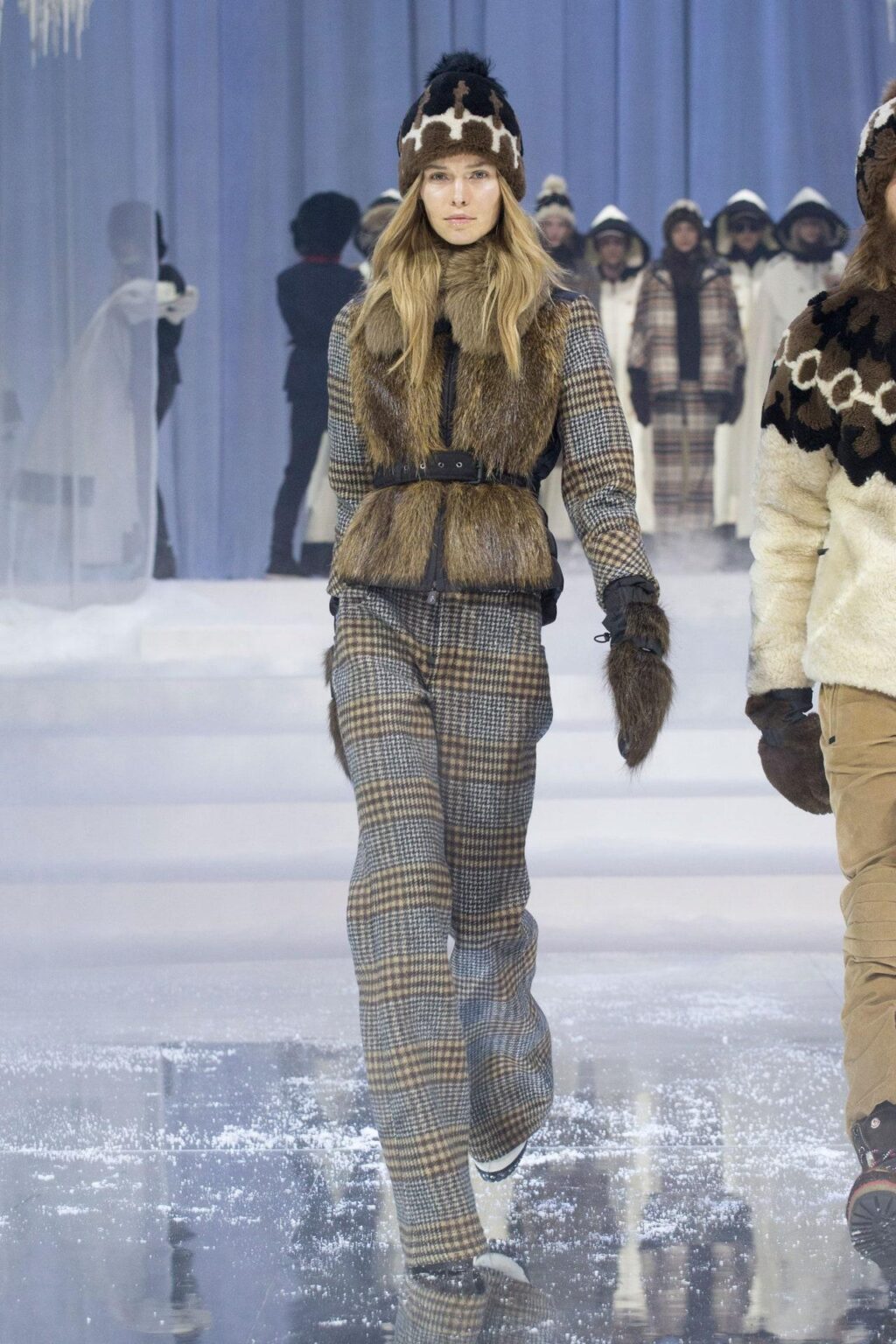 Moncler Grenoble returns with snowy catwalk spectacle in the French Alps – Harper’s BAZAAR