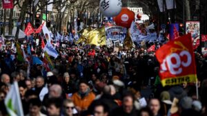 France’s latest pensions battle could ignite fresh political crisis – Reuters