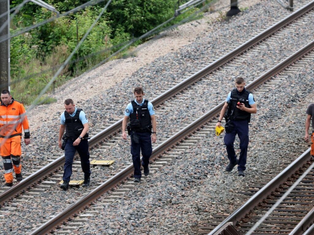 Man arrested in France over suspected railway vandalism – BBC