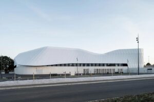 Sports and Entertainment Come Together at France’s Espace Mayenne – Architectural Record