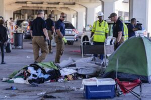 Gov. Jeff Landry to bus New Orleans homeless out of state or to temporary shelter in Gentilly – NOLA.com