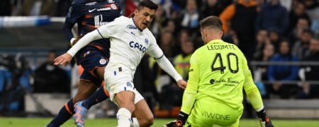 French league game in Montpellier is abandoned after fans throw flares and start fire in a stand – Yahoo Sports
