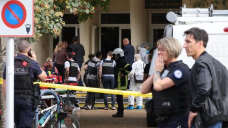 Student killed in stabbing at French school, police say – Al Arabiya English