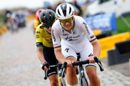 As it happened: French megastar solos to Paris-Roubaix Femmes 2025 victory – Cyclingnews