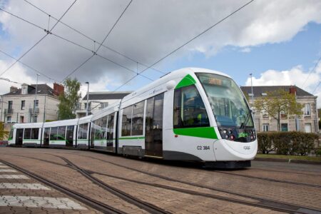 France: CAF to Supply 19 Urbos Trams for Tours’ New Tram Line – Railway-News