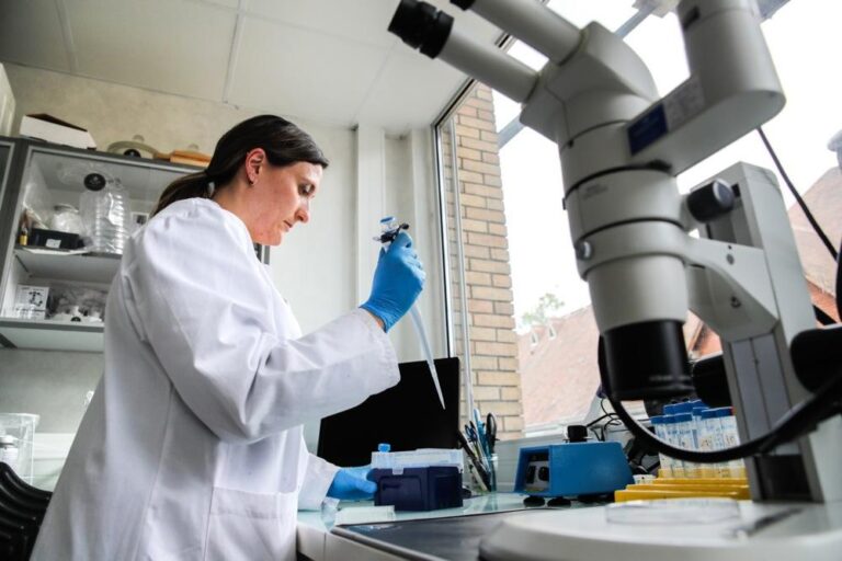 France attempts to attract researchers fleeing Trump’s cuts – France 24