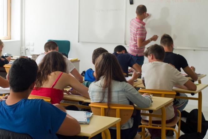 French Schools Will Finally Teach Sex Education – The New York Times