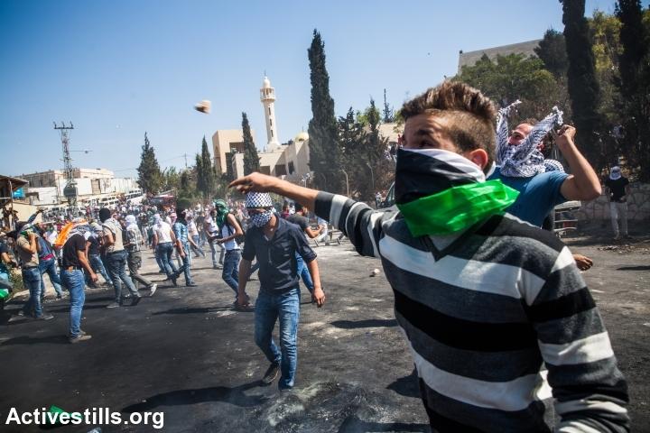 Teenager with Palestinian roots hits, bites French rabbi – JNS.org