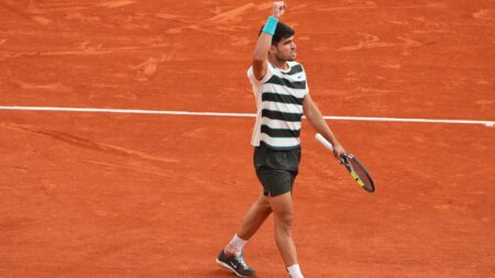 French Open: World No 361 Lois Boisson shocks Mirra Andreeva to set up semi-final with Coco Gauff – Sky Sports
