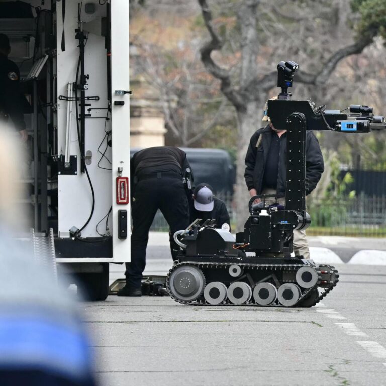 Projectiles thrown at Russian consulate in France, one explodes, says security source – VOA – Voice of America English News