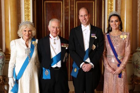 Princess Kate and Prince William roll out the red carpet as King welcomes Macron – Daily Express