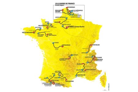 Tour de France 2025: Philipsen wins chaotic first stage as Evenepoel and Roglic suffer – The Guardian