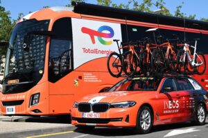 Ineos-Grenadiers team car hits spectator during Tour de France – goSkagit