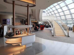 Air France unveils expanded Paris business-class lounge – The Points Guy