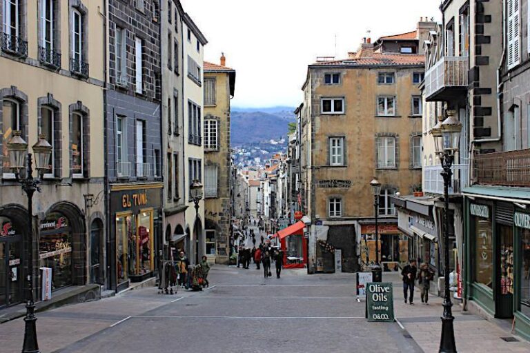 15 reasons Clermont-Ferrand is the best place in France – The Local France