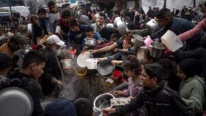 UK, French and German leaders press Israel over Gaza aid after Macron backs a Palestinian state – AP News