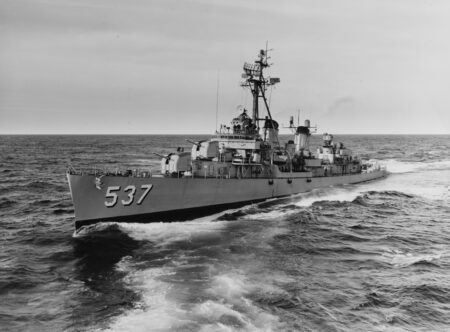 USS The Sullivans Conducts Port Visit in Toulon, France – c6f.navy.mil