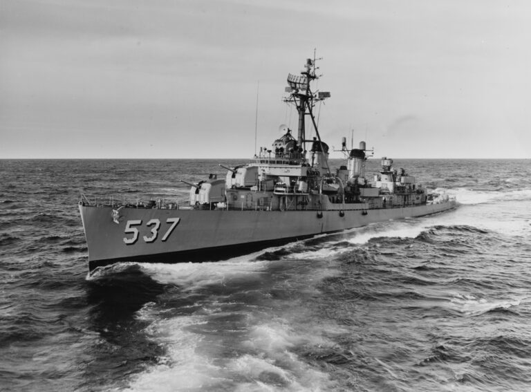 USS The Sullivans Conducts Port Visit in Toulon, France – c6f.navy.mil