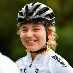 As the Tour de France Femmes road goes up, Sarah Gigante rises to the top – Australian Broadcasting Corporation