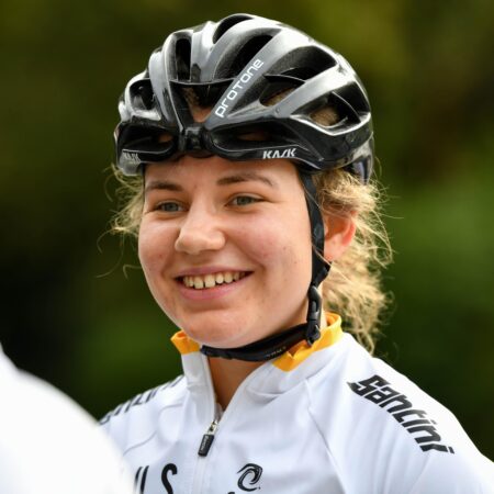 As the Tour de France Femmes road goes up, Sarah Gigante rises to the top – Australian Broadcasting Corporation