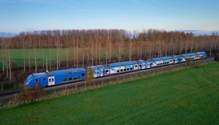 Alstom’s Omneo trains enter service on the ZOU! train line between Marseille, Toulon and Nice, in France – Alstom