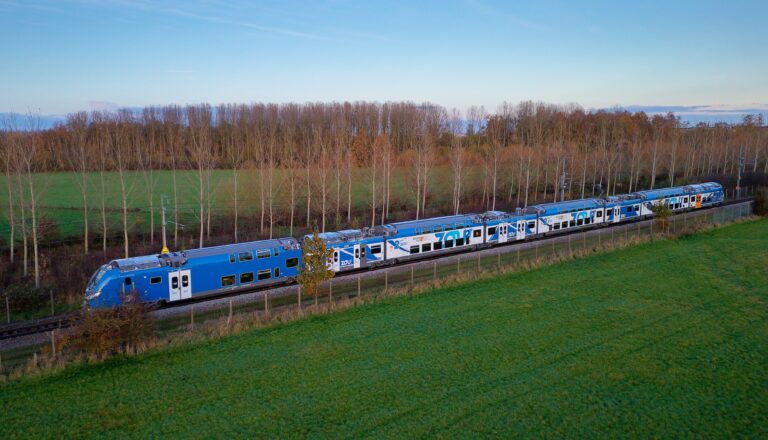 Alstom’s Omneo trains enter service on the ZOU! train line between Marseille, Toulon and Nice, in France – Alstom