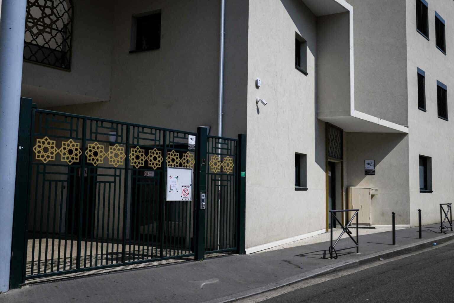 Quran burned outside mosque in France’s Lyon | Daily Sabah – Daily Sabah