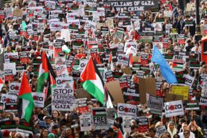 ‘Zionist, terrorist’: Masked pro-Palestinian mob forces French geographer out of lecture – The Jerusalem Post