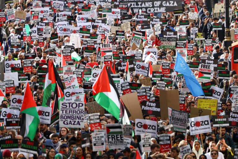 ‘Zionist, terrorist’: Masked pro-Palestinian mob forces French geographer out of lecture – The Jerusalem Post