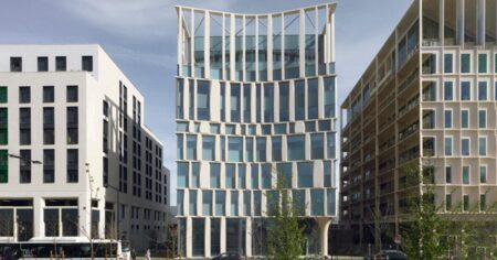 sculptural concrete columns define cino zucchi architetti’s office building in bordeaux – Designboom