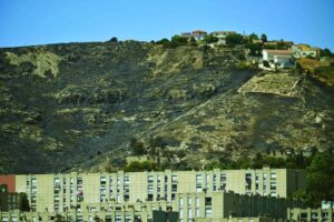 What is the ‘Mistral’ wind fanning the Marseille wildfire? – Reuters