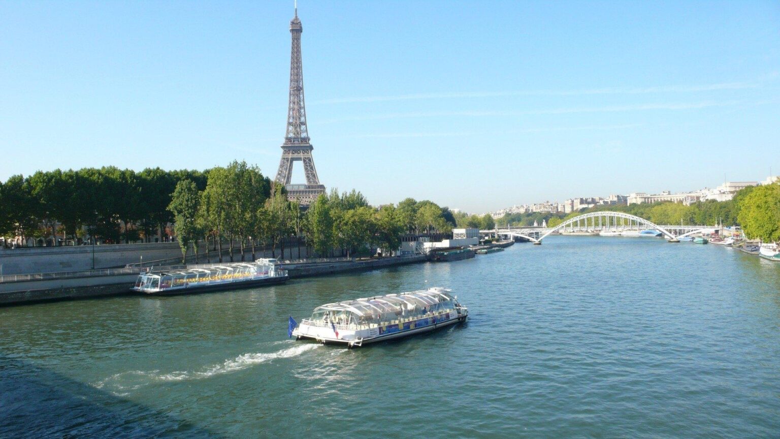 Mystery as bodies of FOUR men are pulled from Seine in Paris after train passenger spotted floating corpse – The Sun