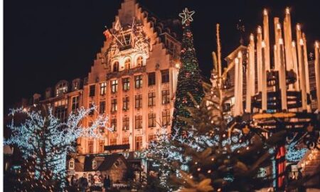 People visit Christmas market in Lille, France – Xinhua