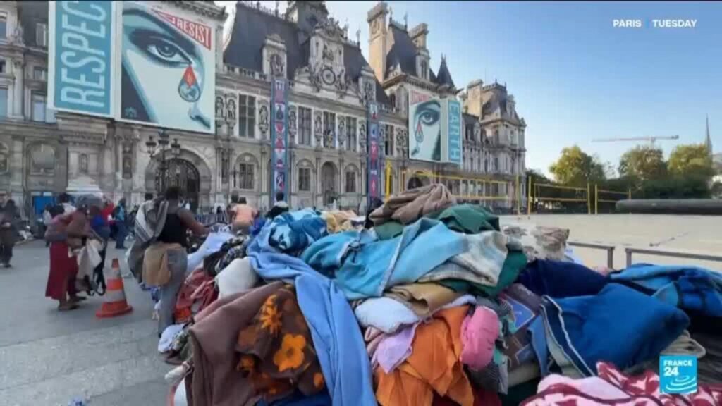 Migrants encamped on Paris city hall forecourt evacuated – France 24