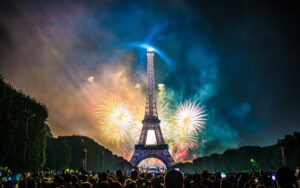 Videos: Relive July 14 fireworks and drone shows that lit up France for Bastille Day – The Connexion