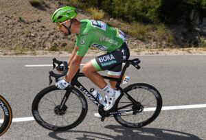 I’ve been to seven Tours de France as a fan – here are my tips if you’re going to spectate for the first time – Cyclingnews