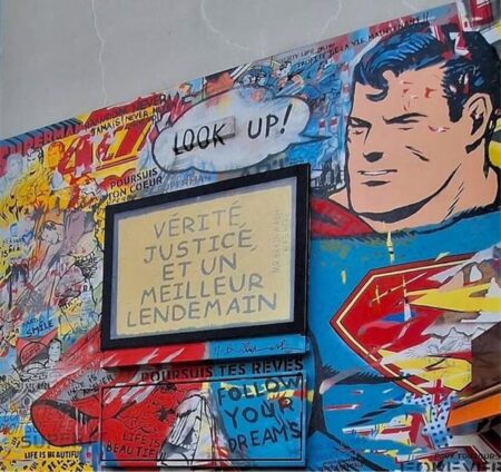 Vibrant Superman Mural Soars Over Paris, France Neighborhood – Superman Super Site
