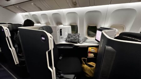 Air France Unveils Head-turning New Business Class on 777-300s – Upgraded Points