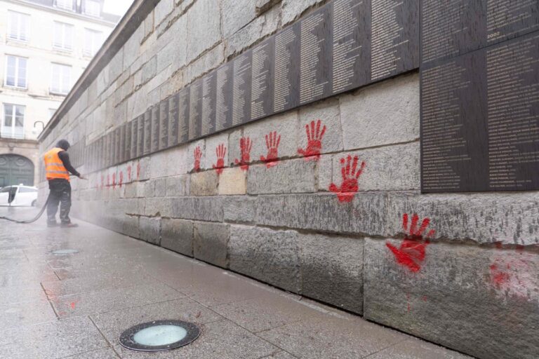 French Holocaust Memorial Vandalized With ‘Free Gaza’ Inscription – i24NEWS