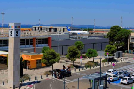 French air traffic controllers’ walkout disrupts early summer season travel – Reuters