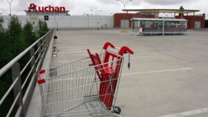 French supermarket group Auchan planning to cut more than 2,000 jobs – Reuters