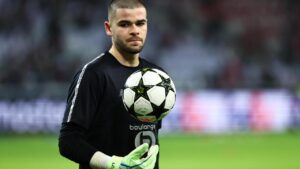 PSG sign French goalkeeper Chevalier from Lille – Reuters