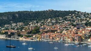 Luxury Tourism Boom: France Tops Global Hotel Bookings, with Paris, Nice, and Marseille at the Forefront – Travel And Tour World